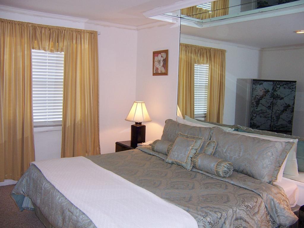 Sunrise Beach Club And Villas - Paradise Island Номер фото